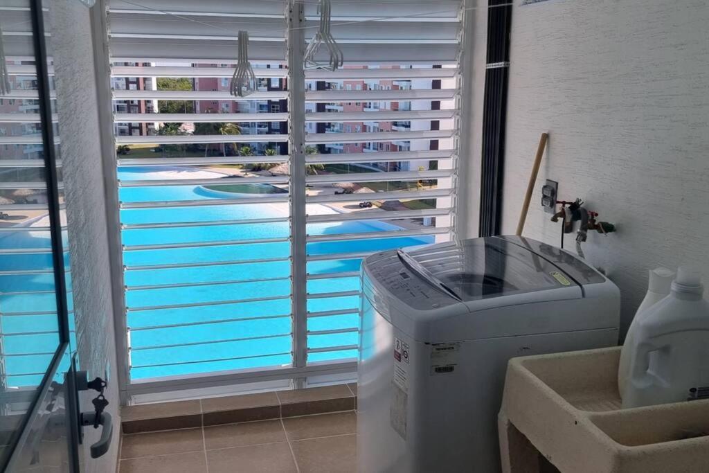 Departamento Con Laguna Artificial Канкун Экстерьер фото